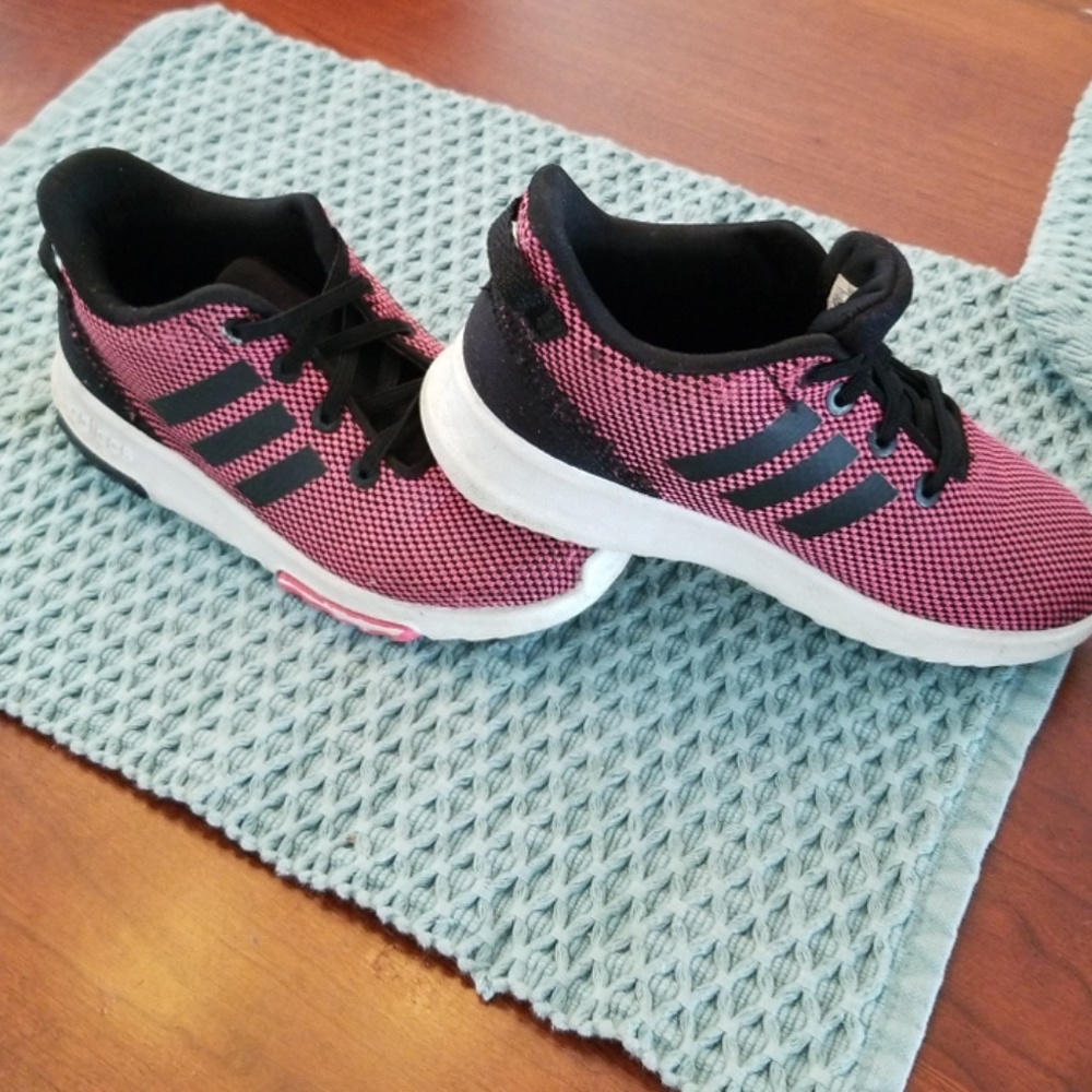 GUC Adidas sneakers size 10